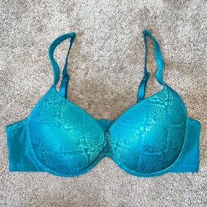 Cacique - Blue Underwire Plunge Bra Women's Size 44C